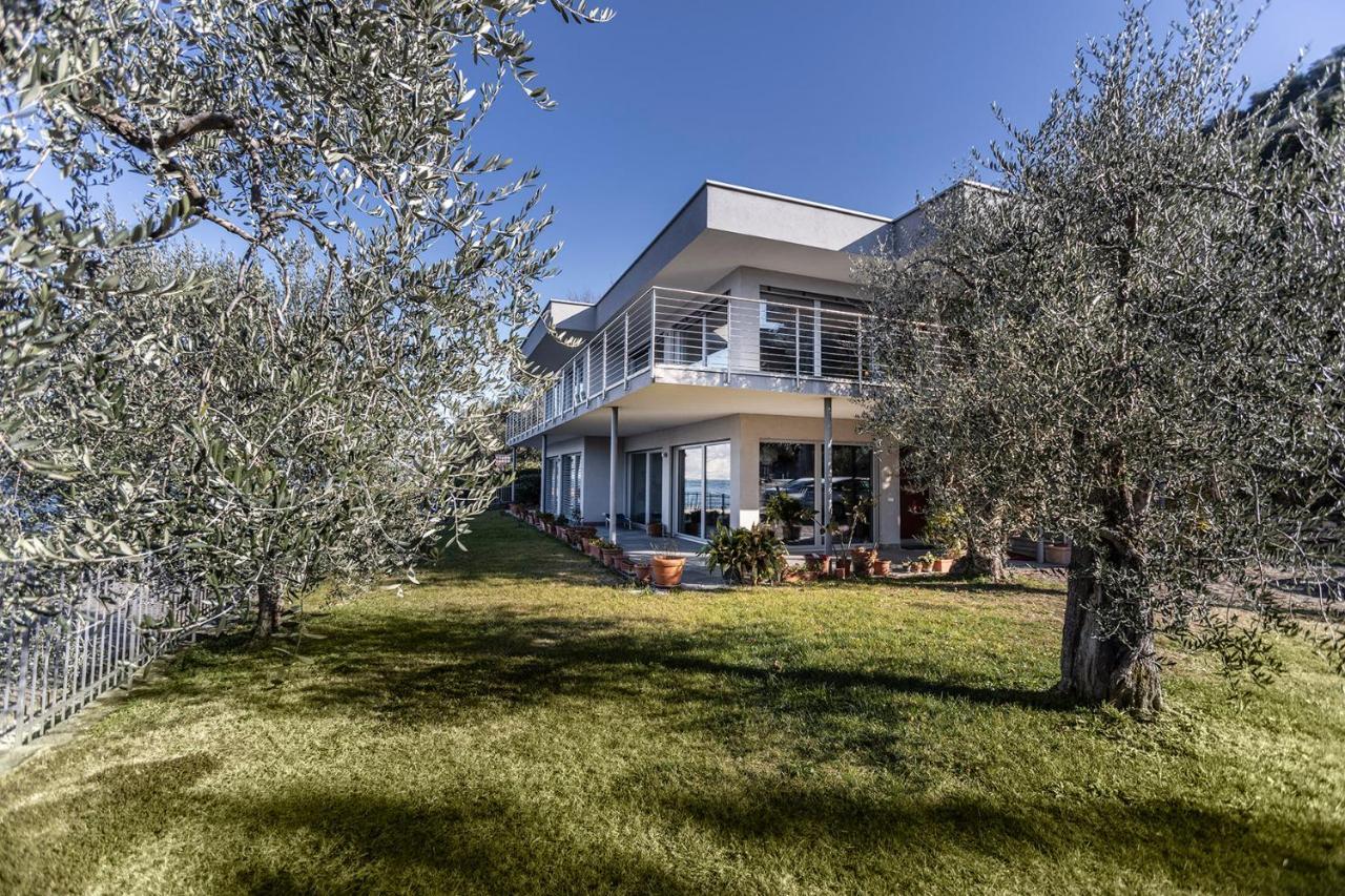 Villa Luthien Brenzone sul Garda Exterior foto